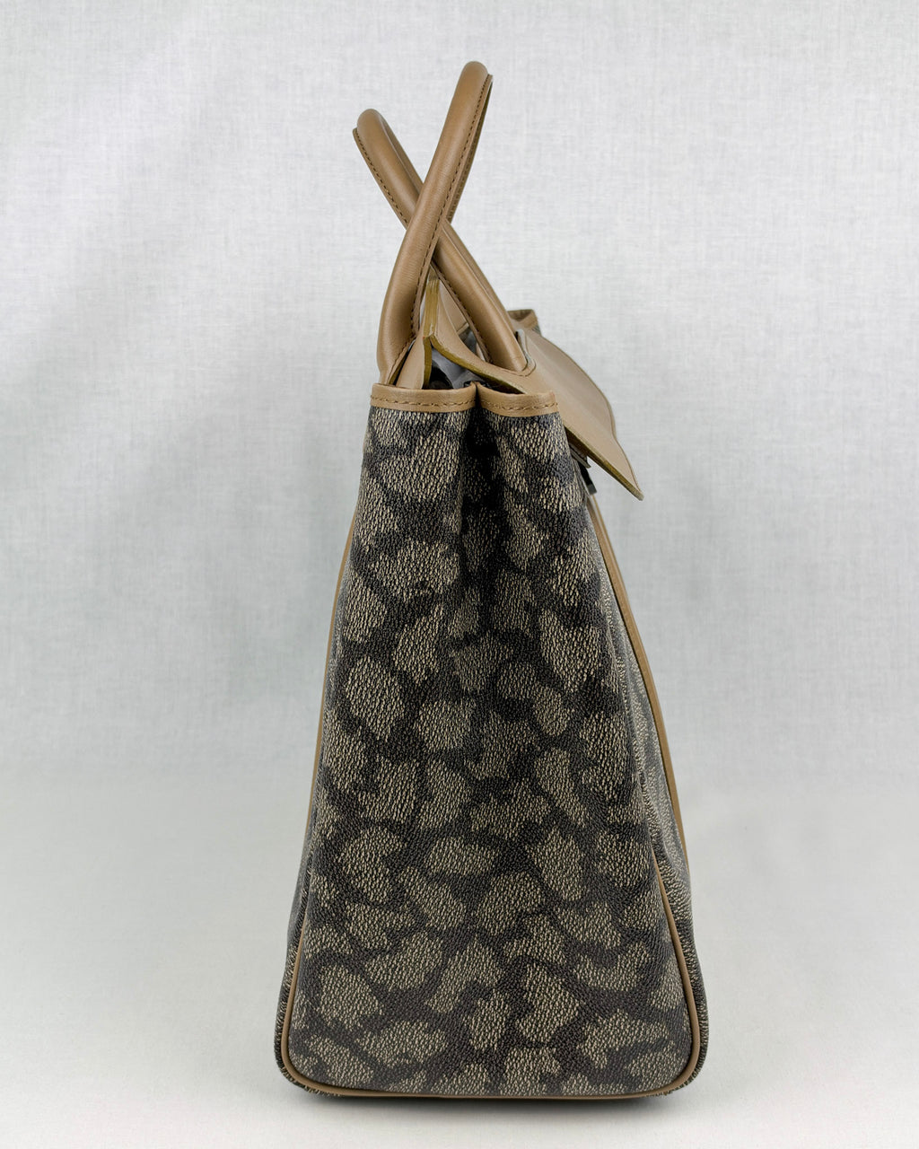 Yves Saint Laurent Vintage Giraffe Print Canvas Tote – Brown