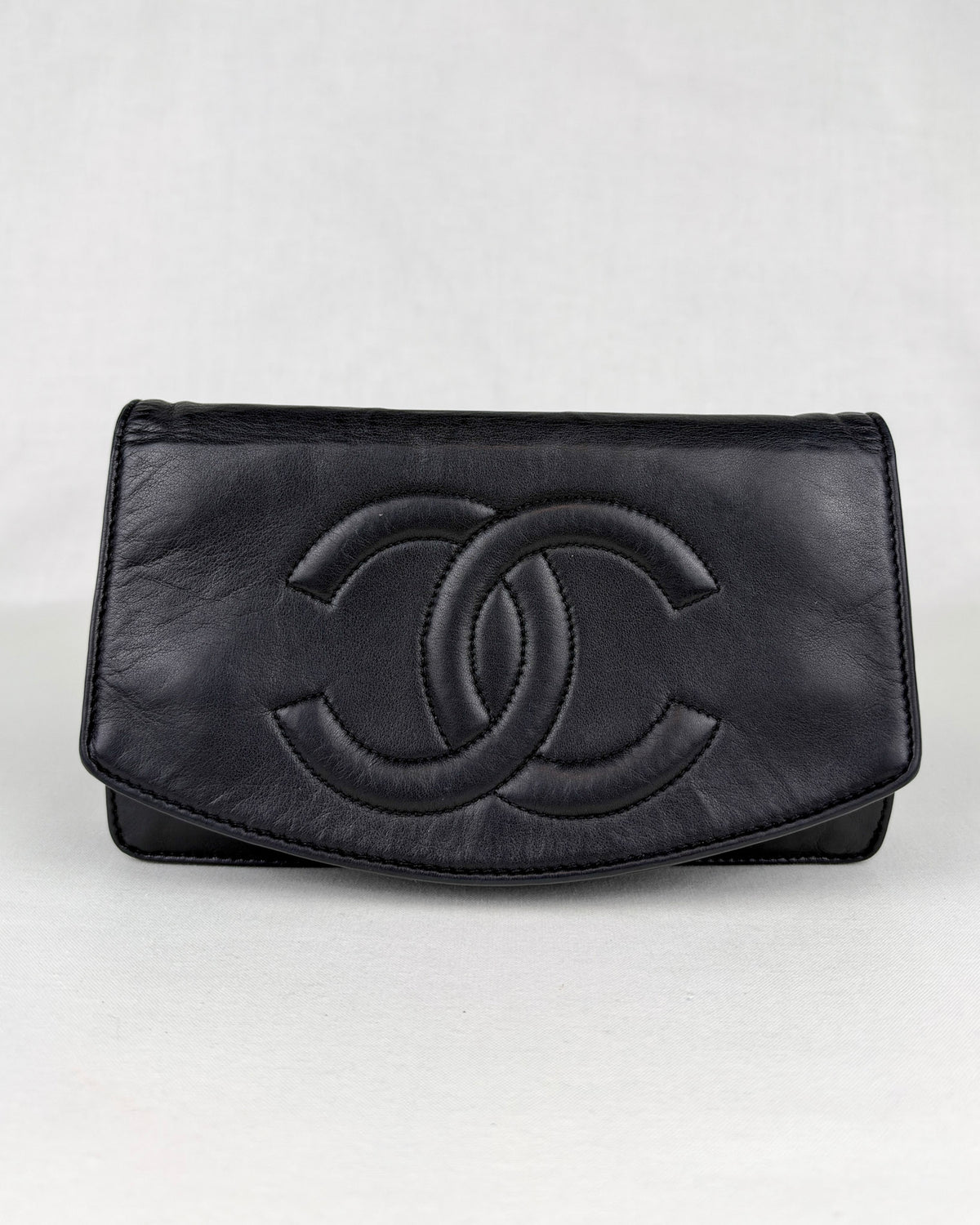 Chanel Vintage Series 3 Wallet on Chain Lambskin Bag – Black