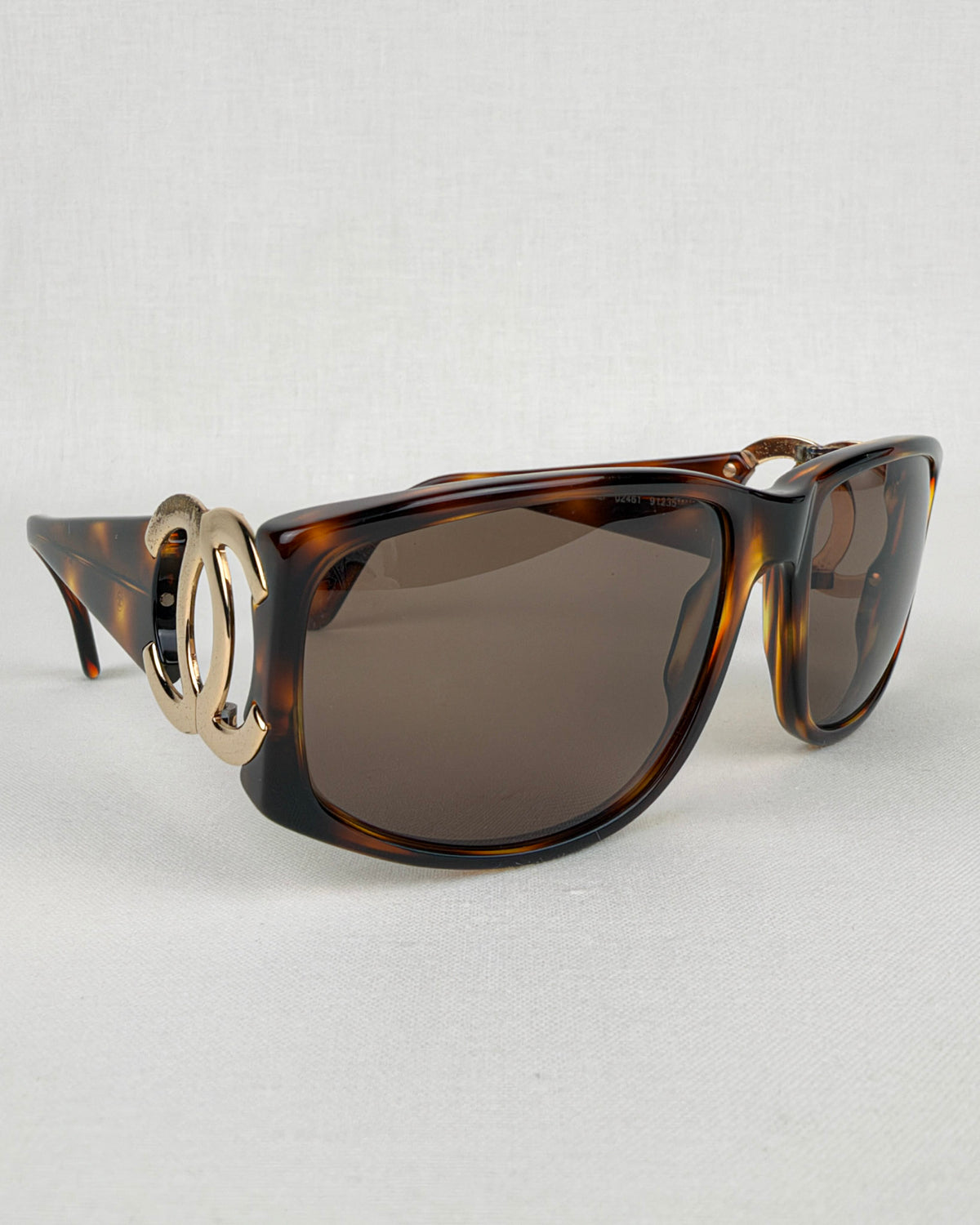 Chanel CC Tortoiseshell Sunglasses – Brown