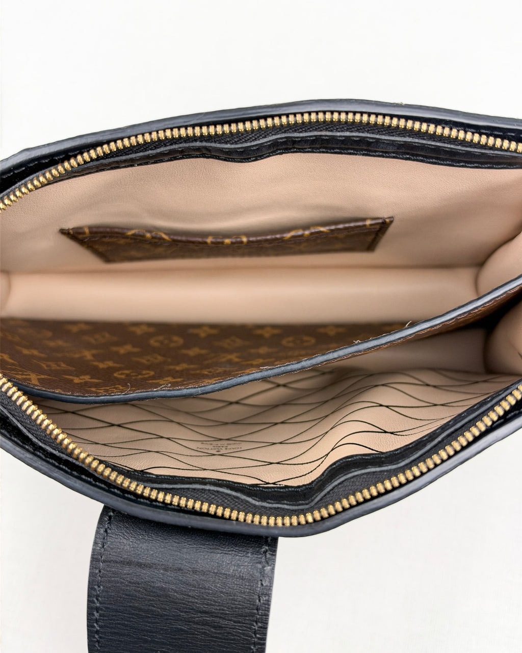 Louis Vuitton Trunk Clutch Reverse Monogram Canvas Crossbody Bag