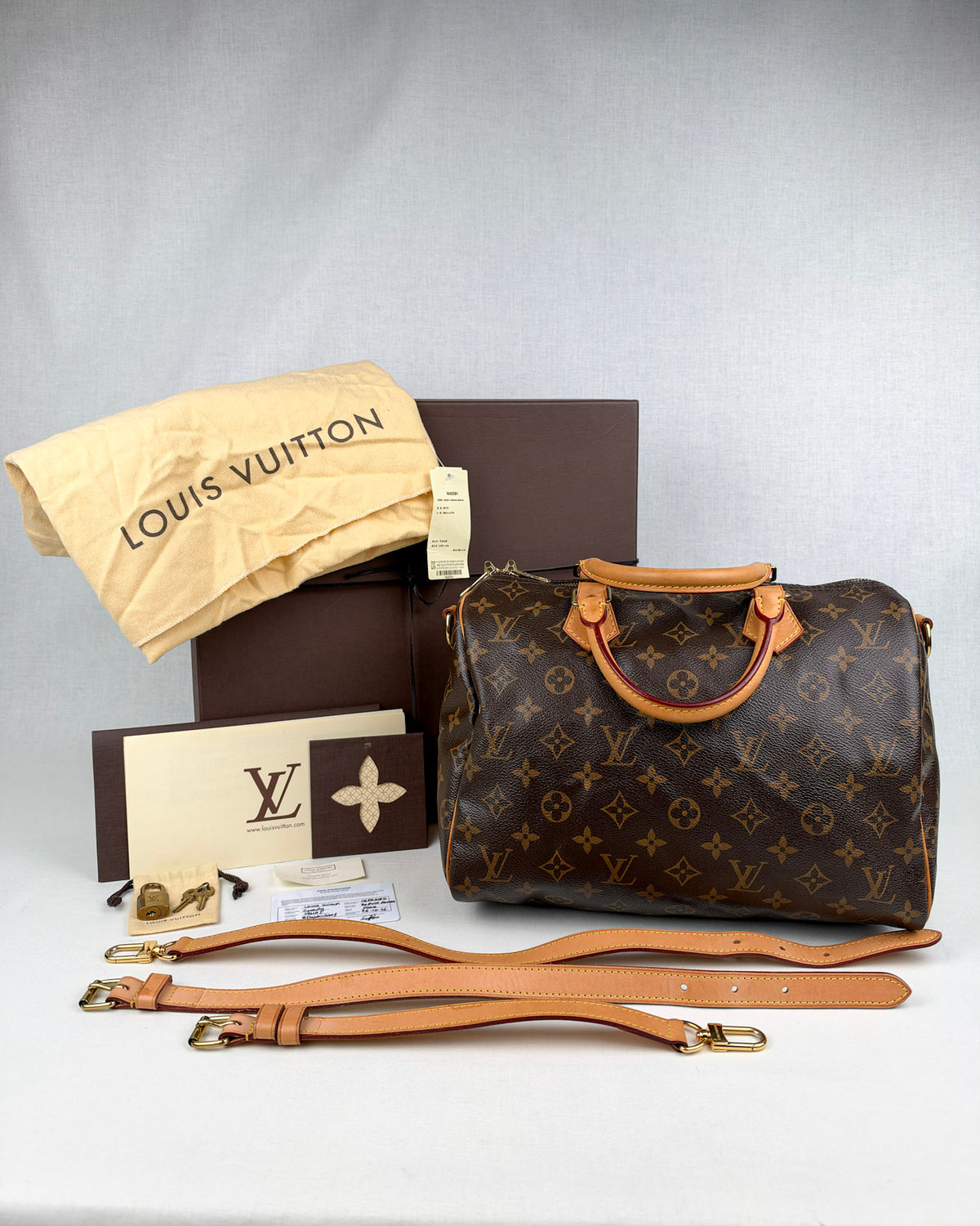 Louis Vuitton Speedy Bandoulière 30 Monogram Canvas Handbag
