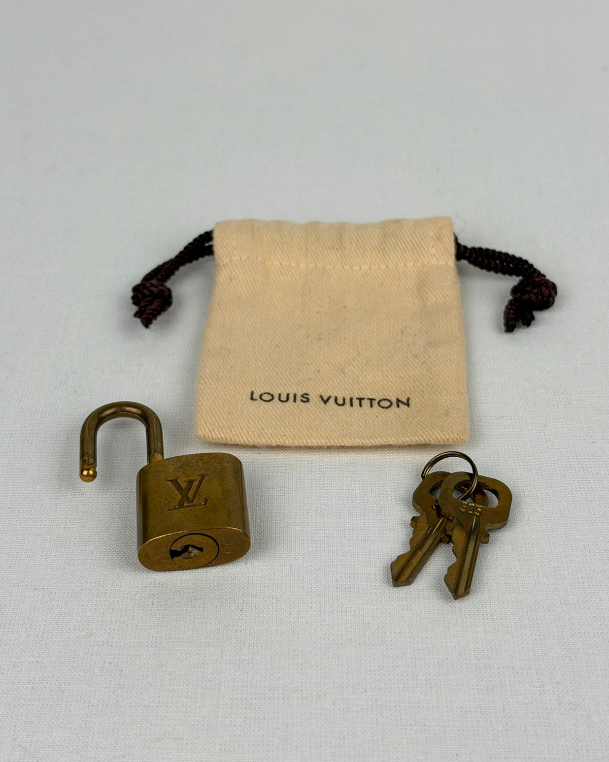 Louis Vuitton Speedy Bandoulière 30 Monogram Canvas Handbag