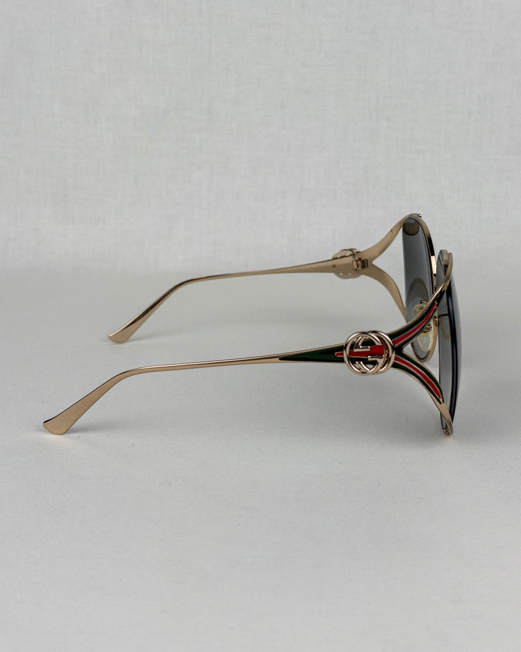 Gucci GG0225S Gold Metal Sunglasses – Gray Gradient