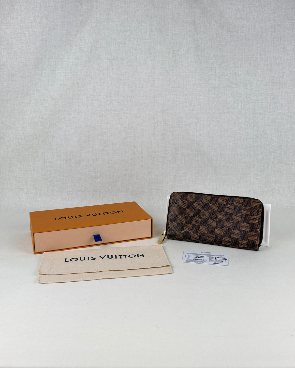 Louis Vuitton Zippy Wallet Damier Ebene Canvas – Rose