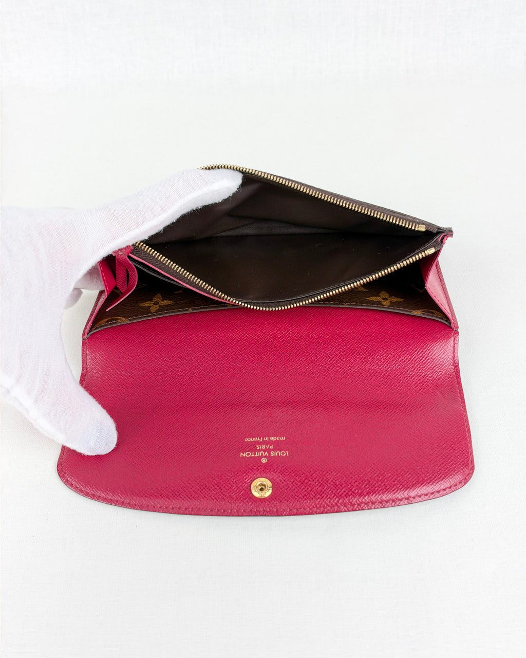 Louis Vuitton Emilie Wallet Monogram Canvas - Fushia interior