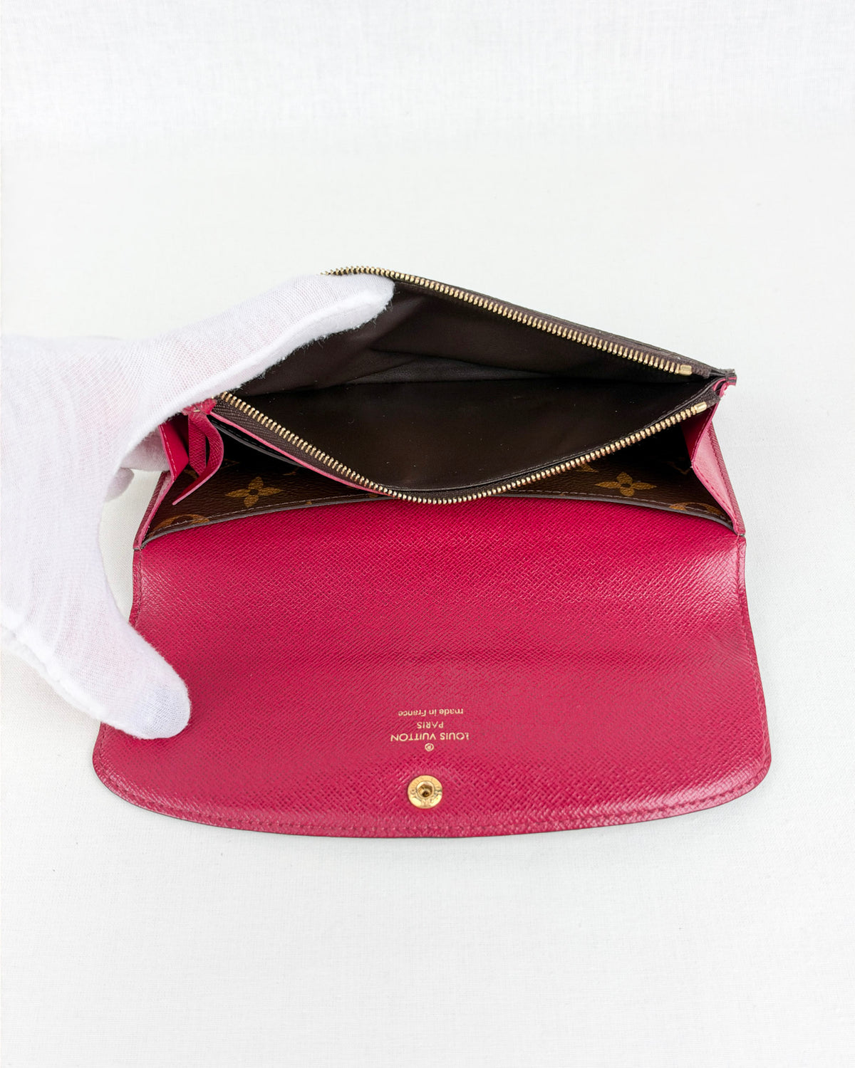 Louis Vuitton Emilie Wallet Monogram Canvas - Fushia interior