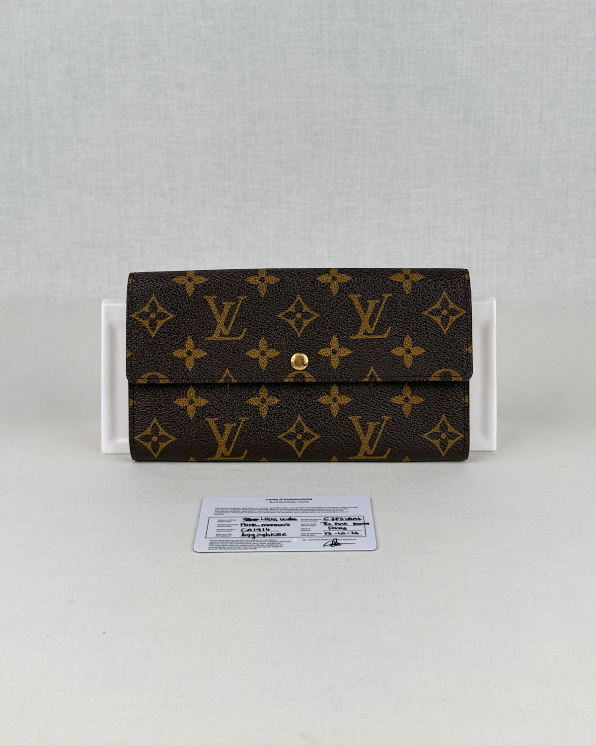 Louis Vuitton Porte-Monnaie Crédit Monogram Canvas Wallet