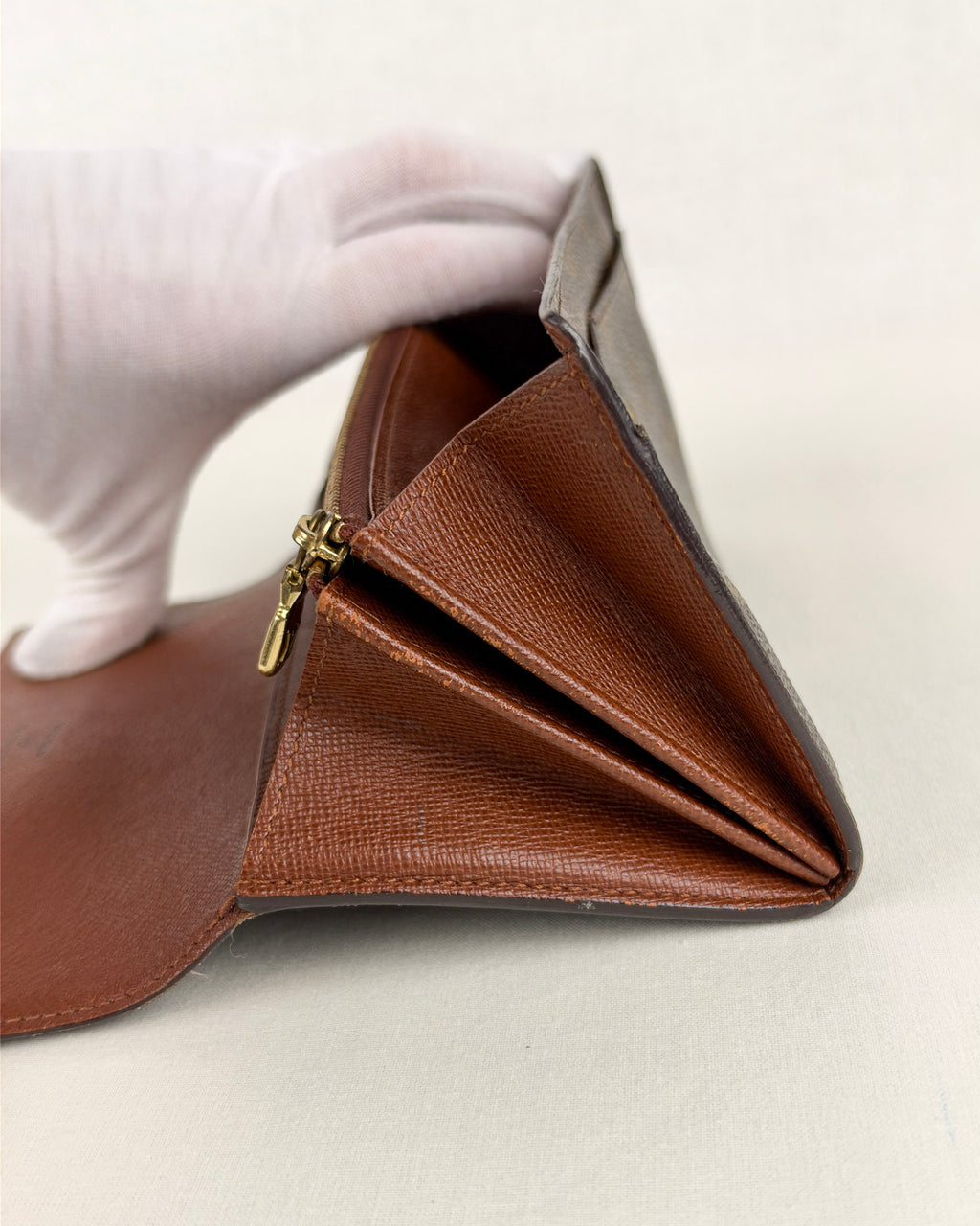 Louis Vuitton Porte-Monnaie Crédit Monogram Canvas Long Wallet