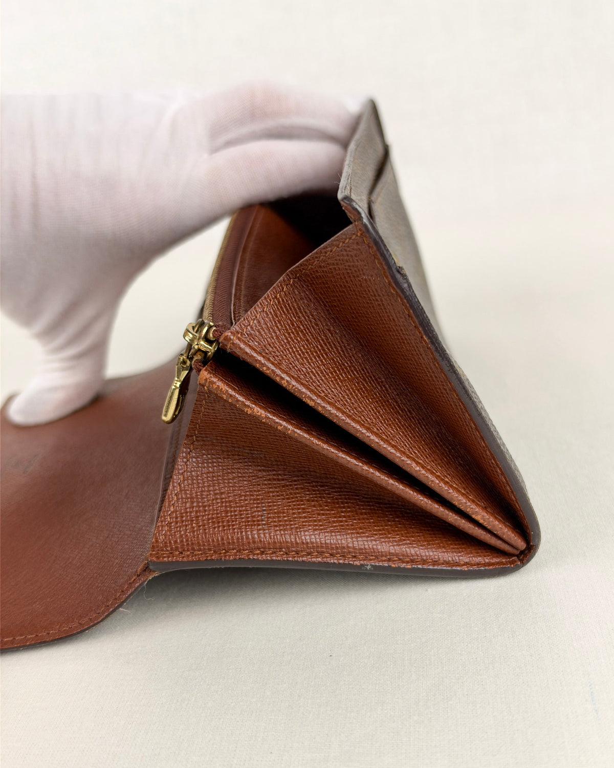 Louis Vuitton Porte-Monnaie Crédit Monogram Canvas Long Wallet