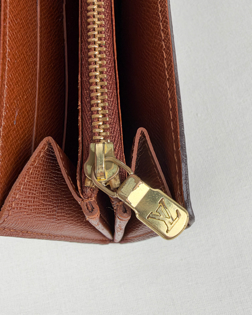 Louis Vuitton Porte-Monnaie Crédit Monogram Canvas Long Wallet