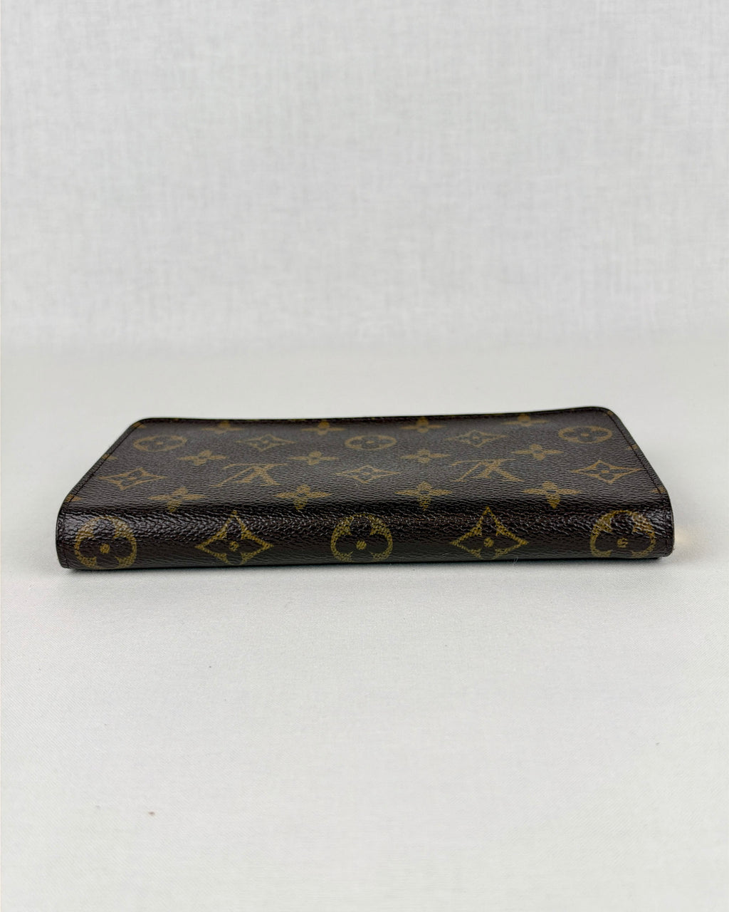 Louis Vuitton Vintage Porte-Monnaie Zippé Long Wallet