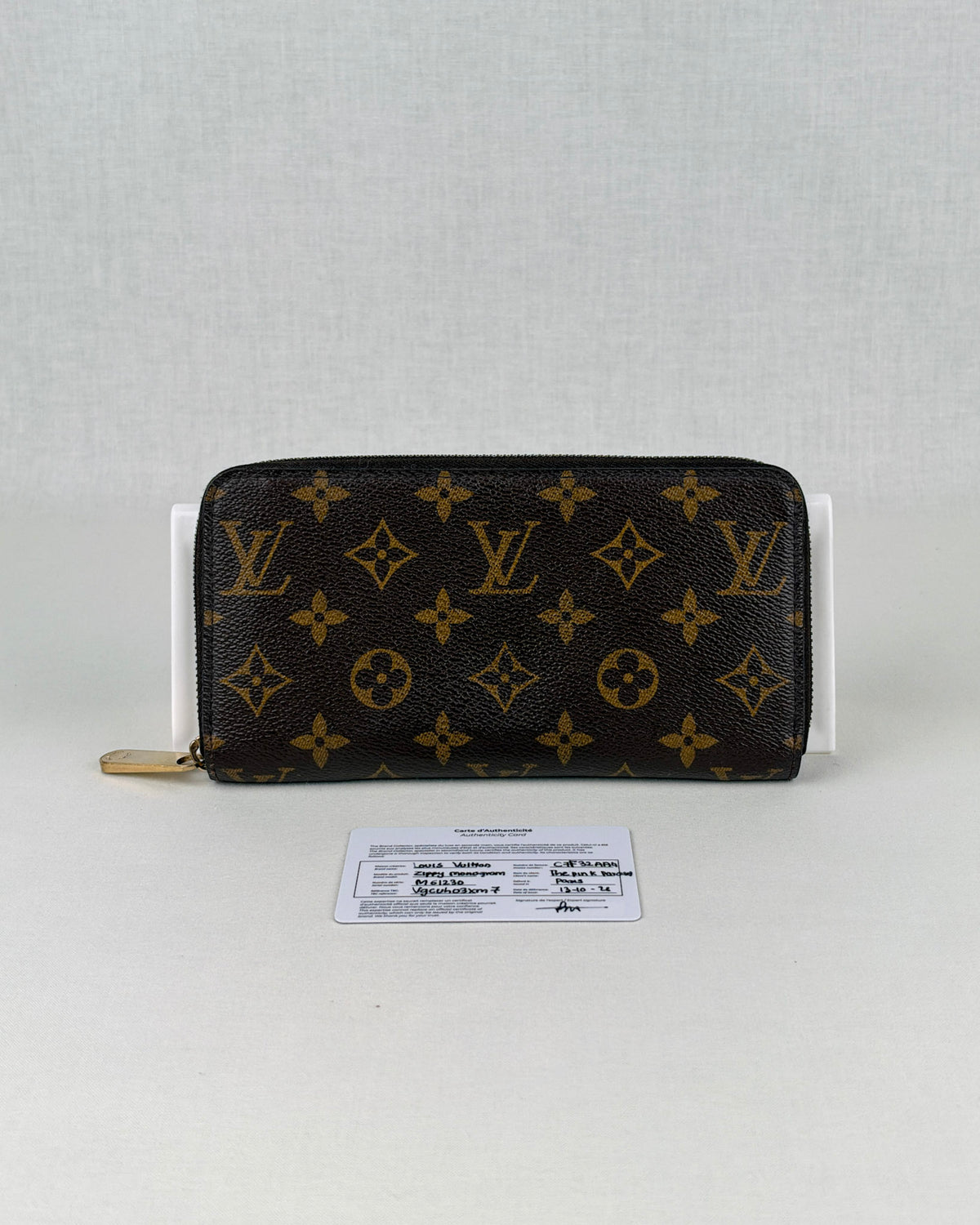 Louis Vuitton Zippy Wallet Monogram Canvas