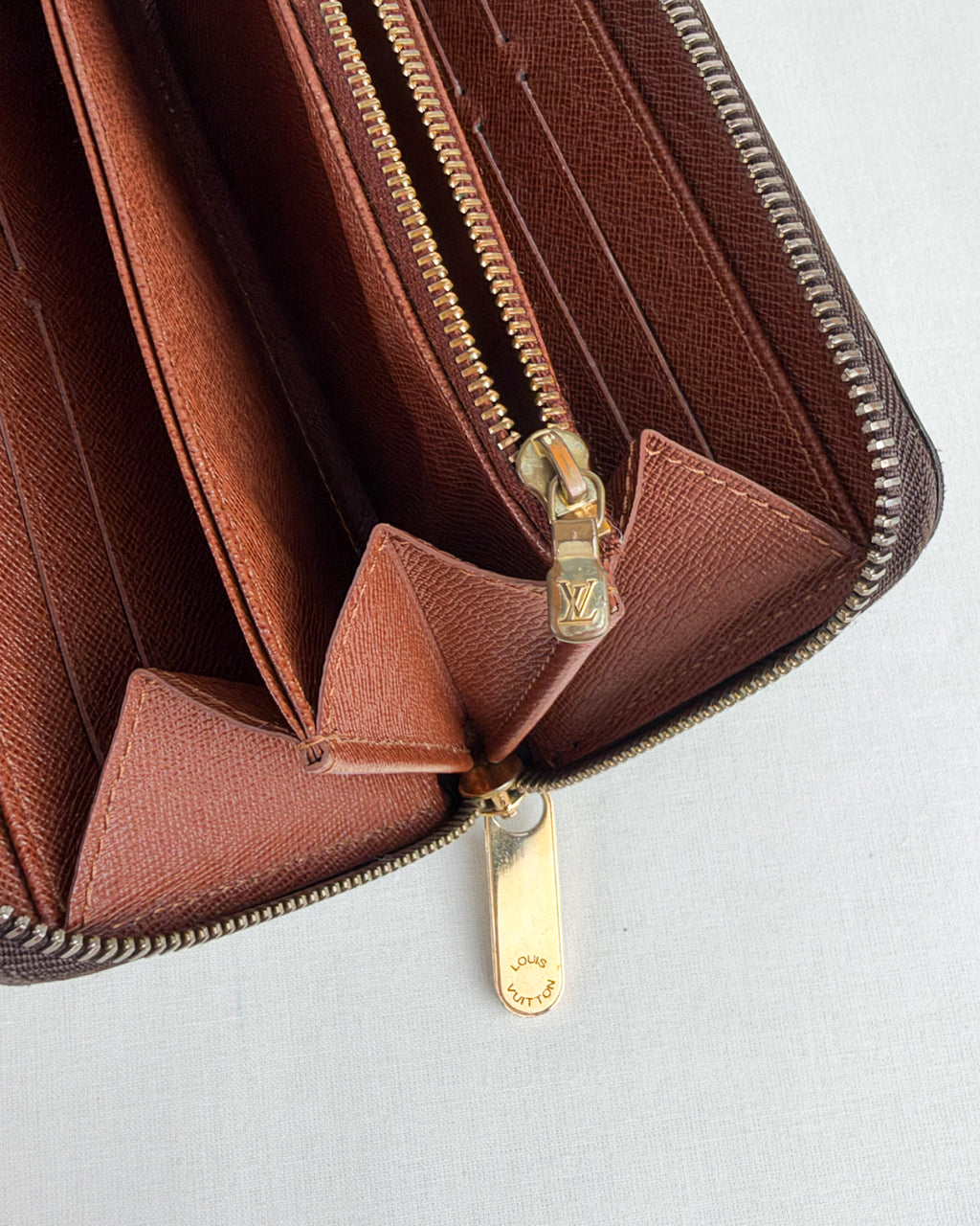 Louis Vuitton Zippy Wallet Monogram Canvas