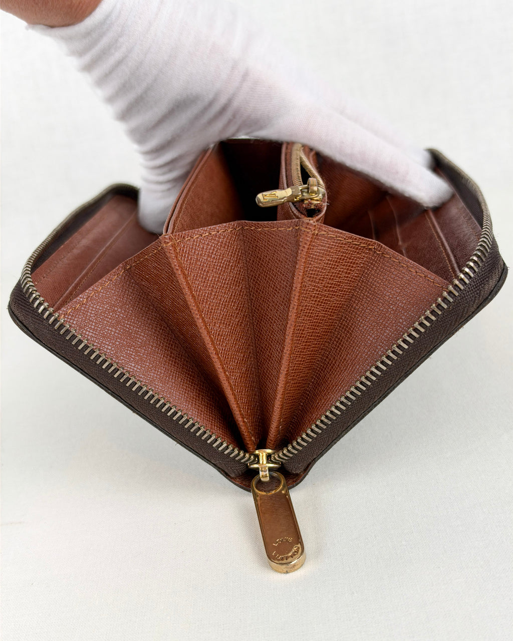Louis Vuitton Zippy Wallet Monogram Canvas